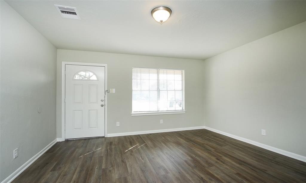 5547 Lakefield Dr, HOUSTON, TX 77033