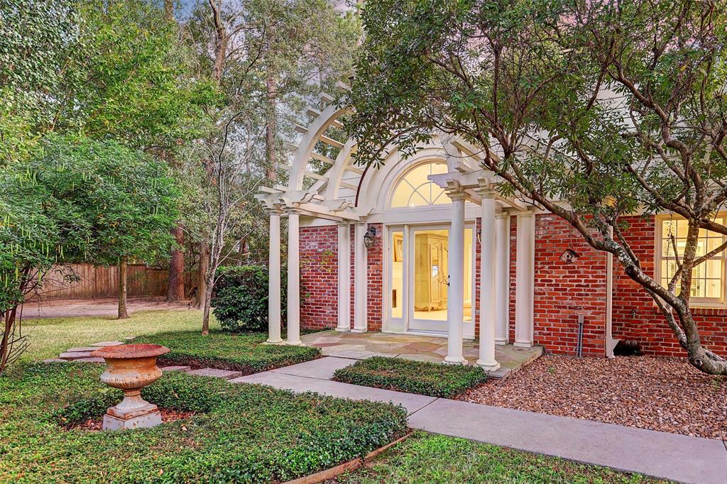 11518 Wendover Ln, Houston, TX 77024