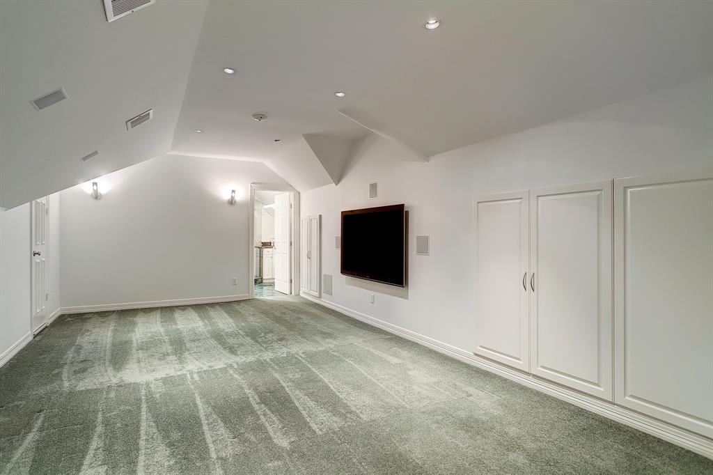 27 Farnham Park Dr, HOUSTON, TX 77024