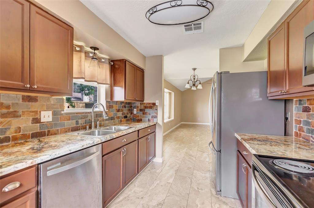 8431 Gulf Spring Ln, HOUSTON, TX 77075