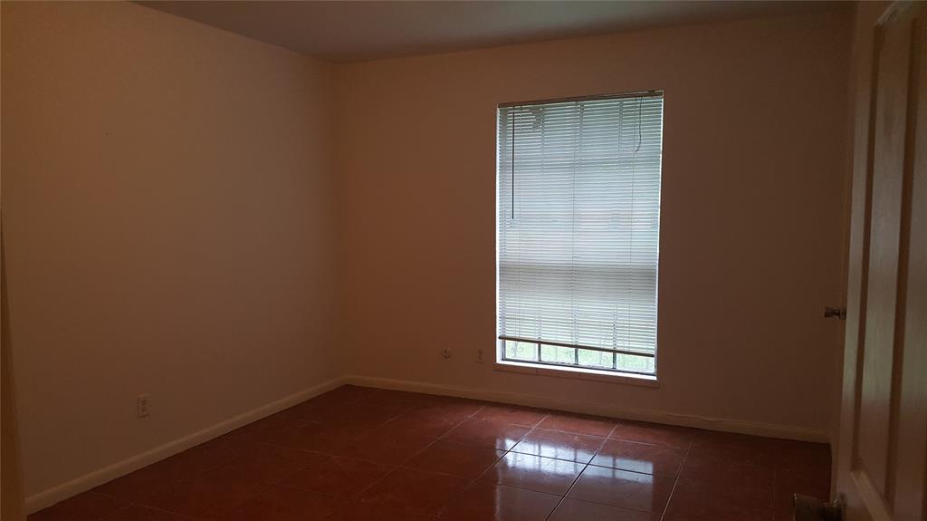 1010 W Bertrand St, HOUSTON, TX 77088