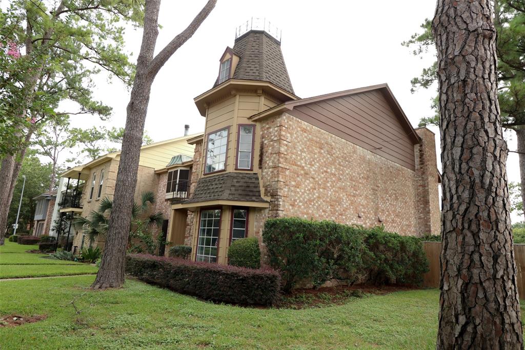 13410 Jones Rd, Houston, TX 77070