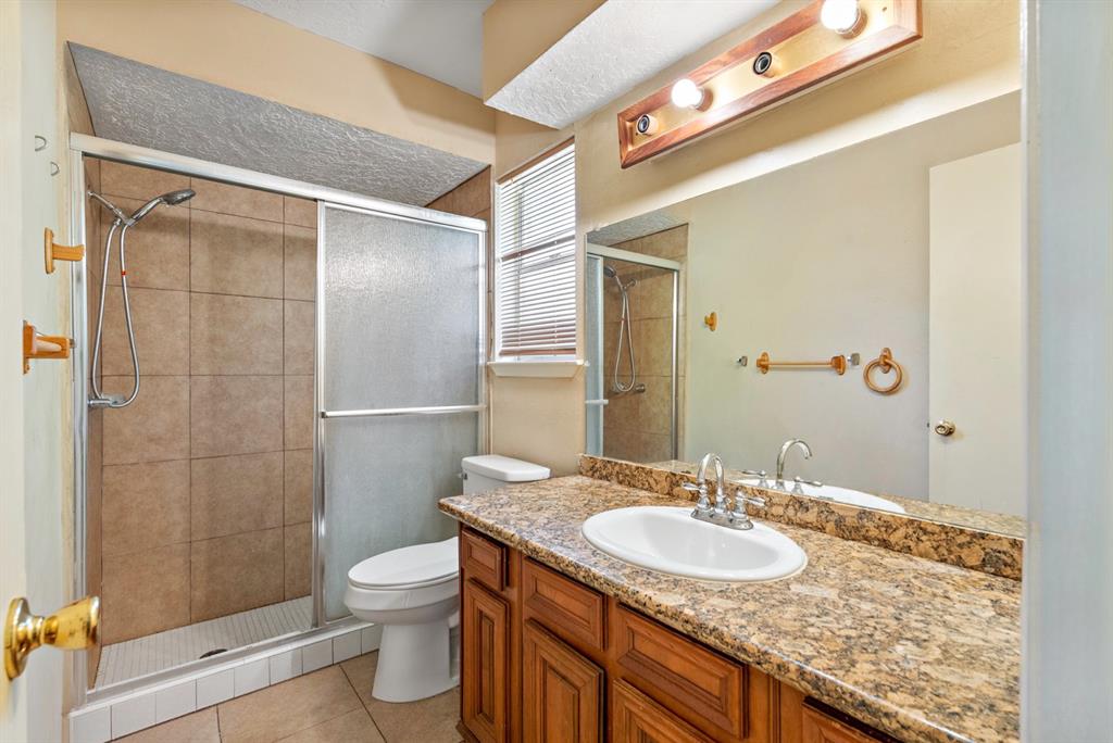 22710 River Birch Dr, TOMBALL, TX 77375