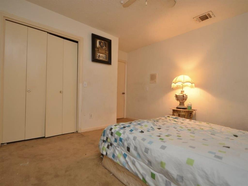 8027 Candle Ln, HOUSTON, TX 77071