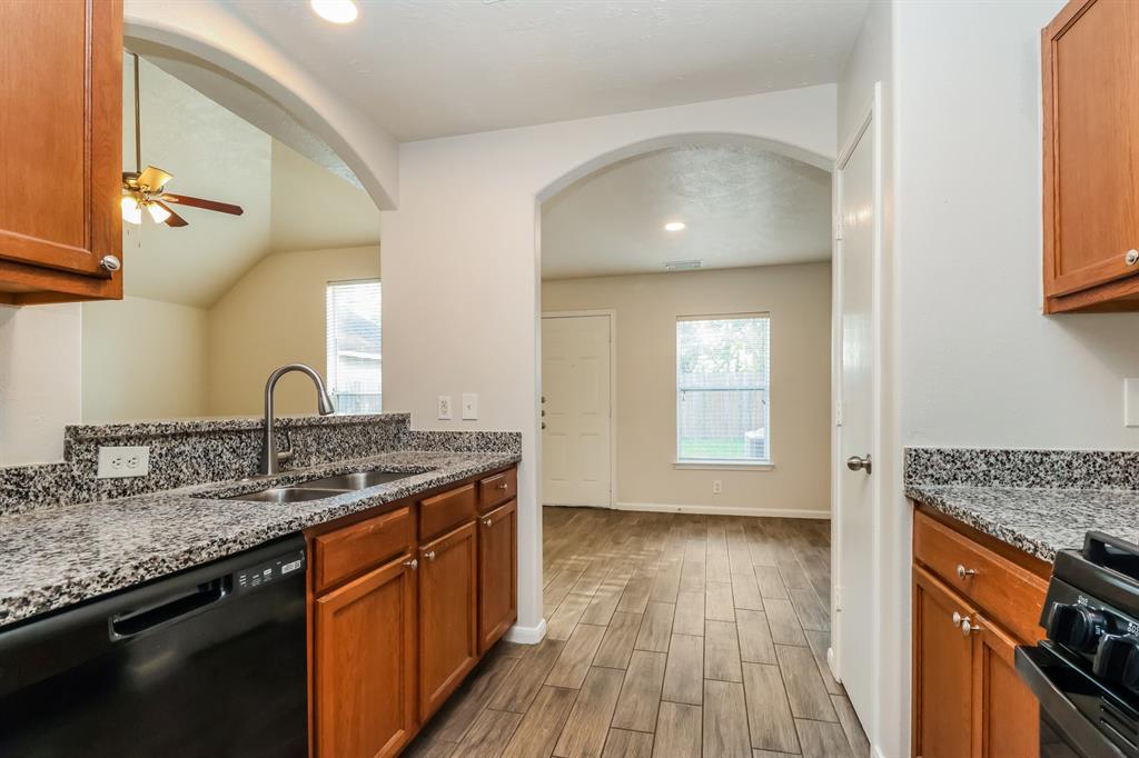 15423 Bammel Fields Ct, HOUSTON, TX 77014