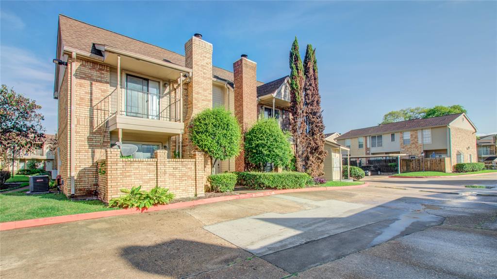 3600 St Apt 2706, HOUSTON, TX 77063