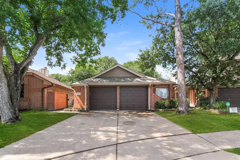 8523 Pool Creek Dr, HOUSTON, TX 77095