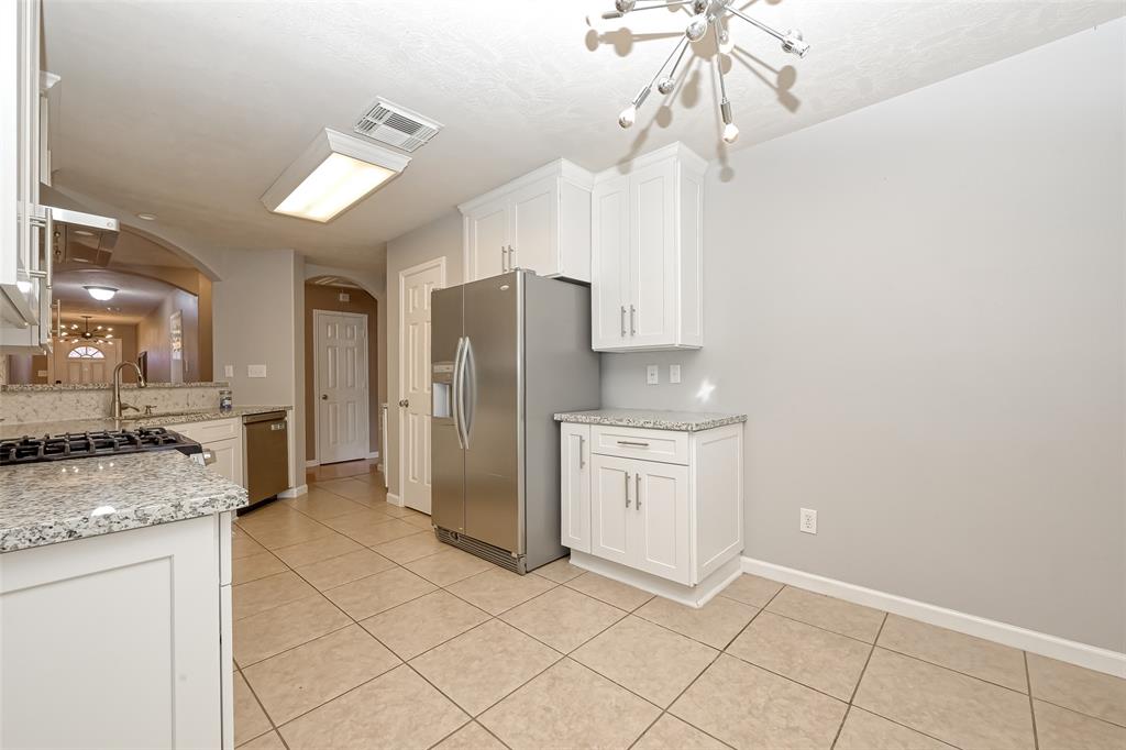 3518 Pawnee Dr, LA PORTE, TX 77571