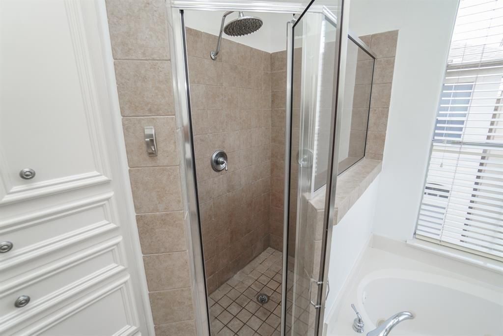 4406 Feagan St Houston, TX 77007 trulia.com