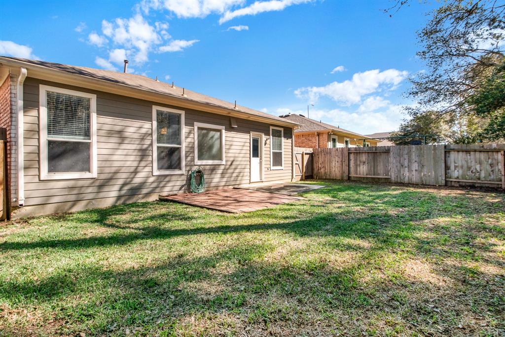 22019 Willow Downs Dr, TOMBALL, TX 77375