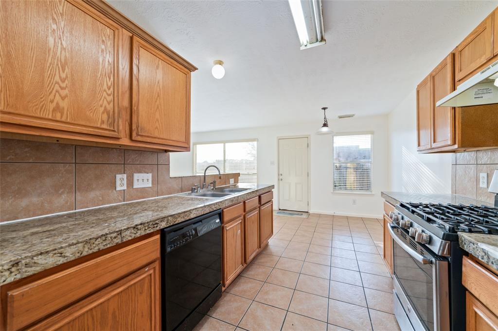 3618 Windmill Village Dr, HOUSTON, TX 77082