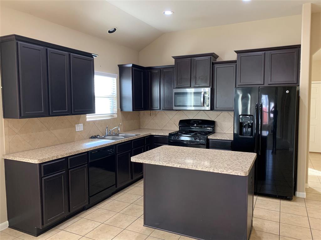 25311 Saddlebrook Ranch Dr, TOMBALL, TX 77375