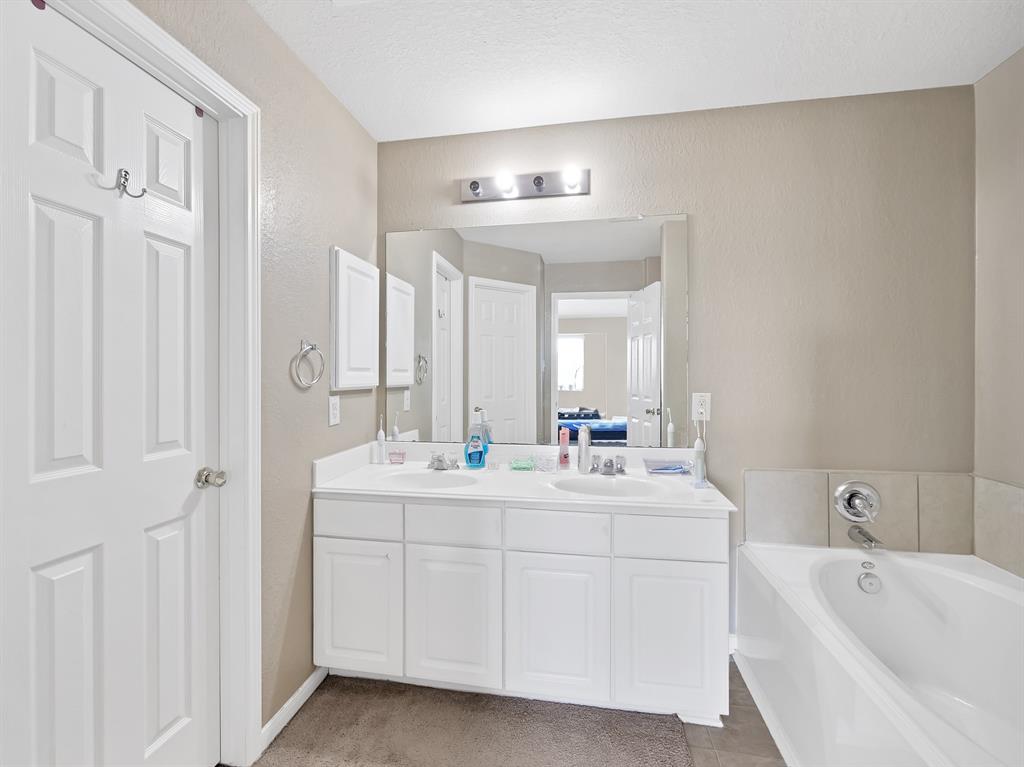 16123 Sheldon Ridge Way, HOUSTON, TX 77044