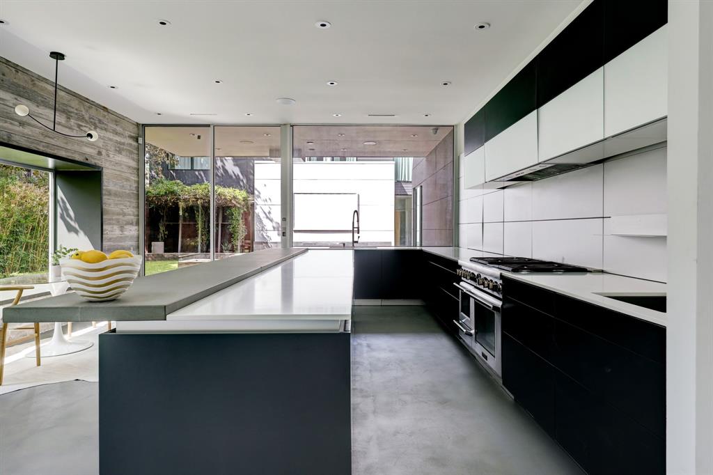 1819 Southmore Blvd, HOUSTON, TX 77004