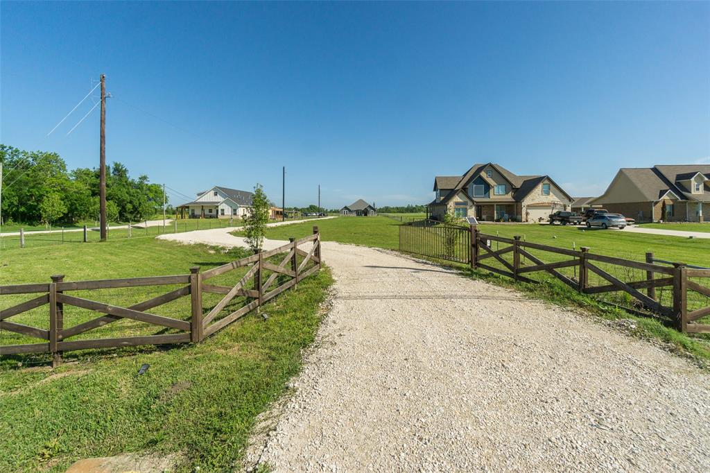 3921 Lord Rd, CROSBY, TX 77532