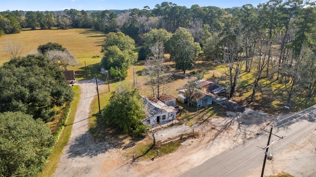 7831 Plum Grove Rd, CLEVELAND, TX 77327