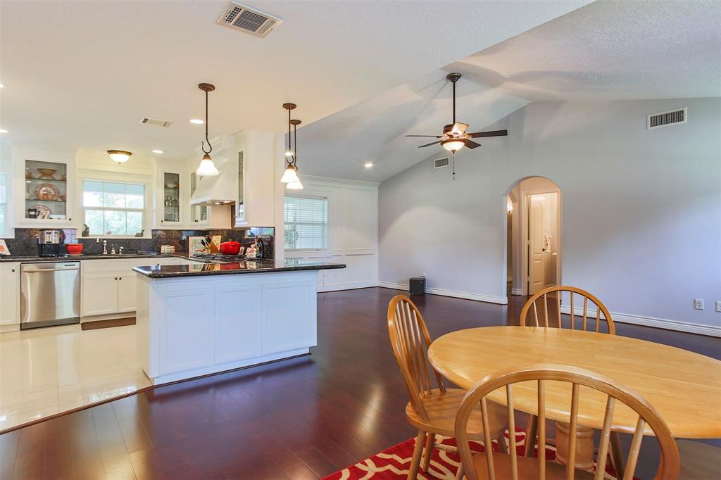 10740 Shepard Hill Rd, WILLIS, TX 77318