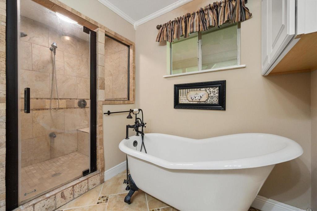 14036 Old Texaco Rd, CONROE, TX 77302