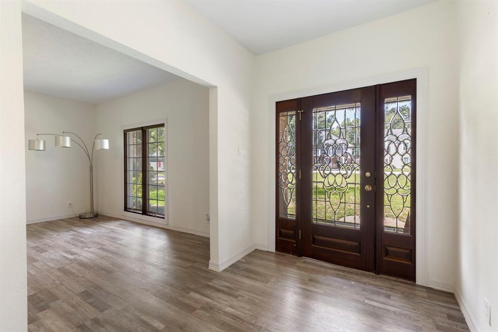 535 Robert E Lee Dr, CONROE, TX 77302