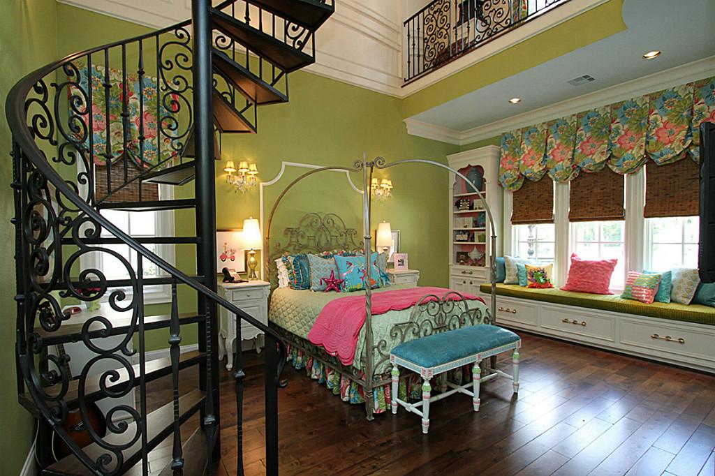 70 S Tranquil Path, SPRING, TX 77380