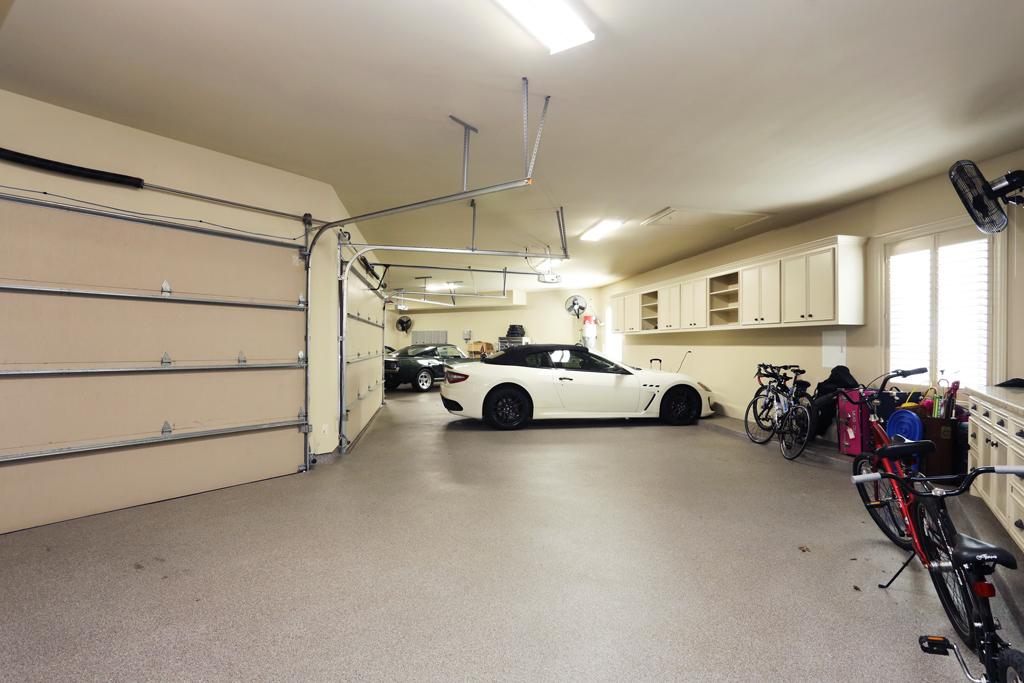 70 S Tranquil Path, SPRING, TX 77380