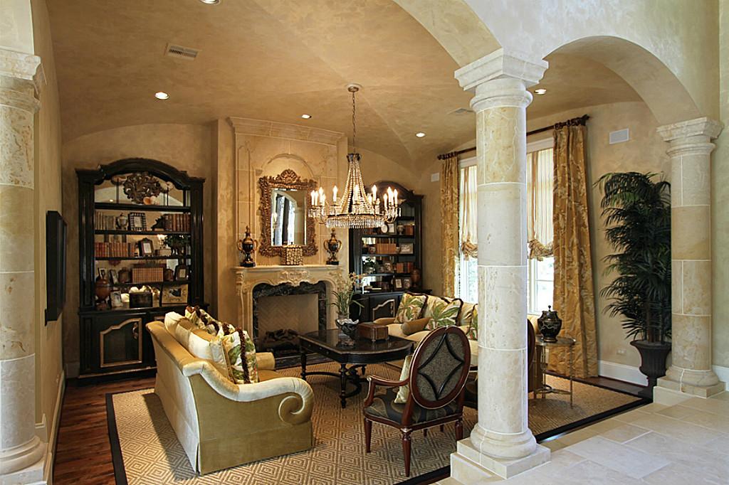 70 S Tranquil Path, SPRING, TX 77380