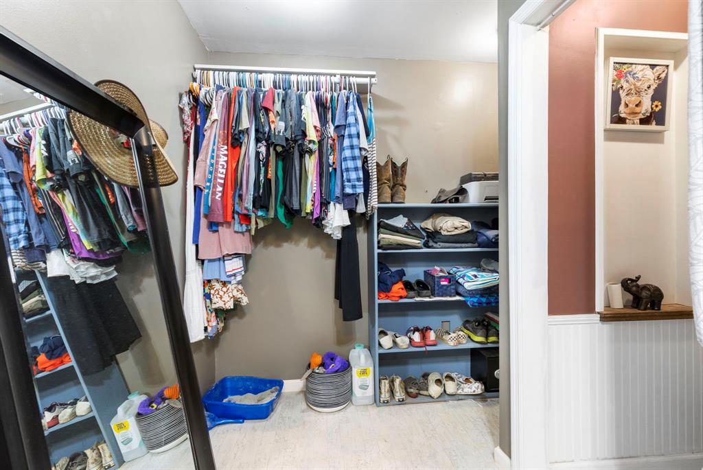 803 Thomas Castleberry Rd, SHEPHERD TX 77371