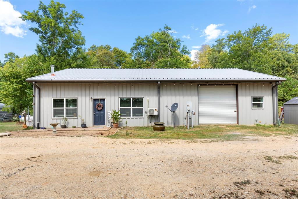 803 Thomas Castleberry Rd, SHEPHERD TX 77371