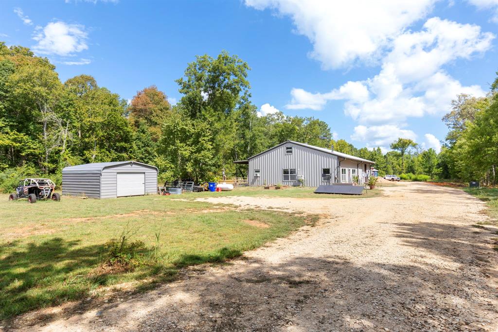 803 Thomas Castleberry Rd, SHEPHERD TX 77371