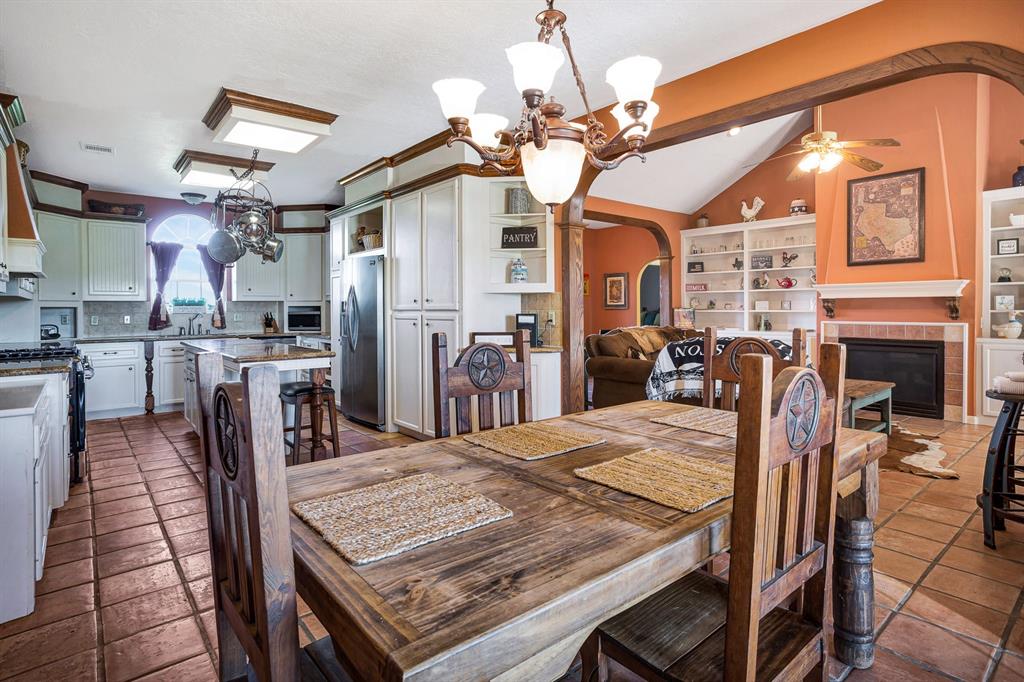 19357 Pierceall Rd, HEMPSTEAD, TX 77445