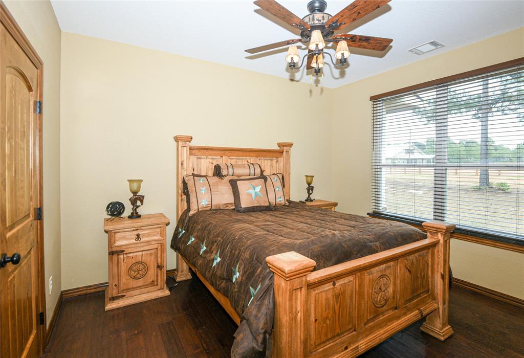 26074 Riley Rd, WALLER, TX 77484