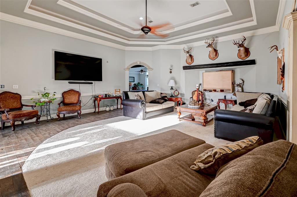 7207 County Road 194, ALVIN, TX 77511