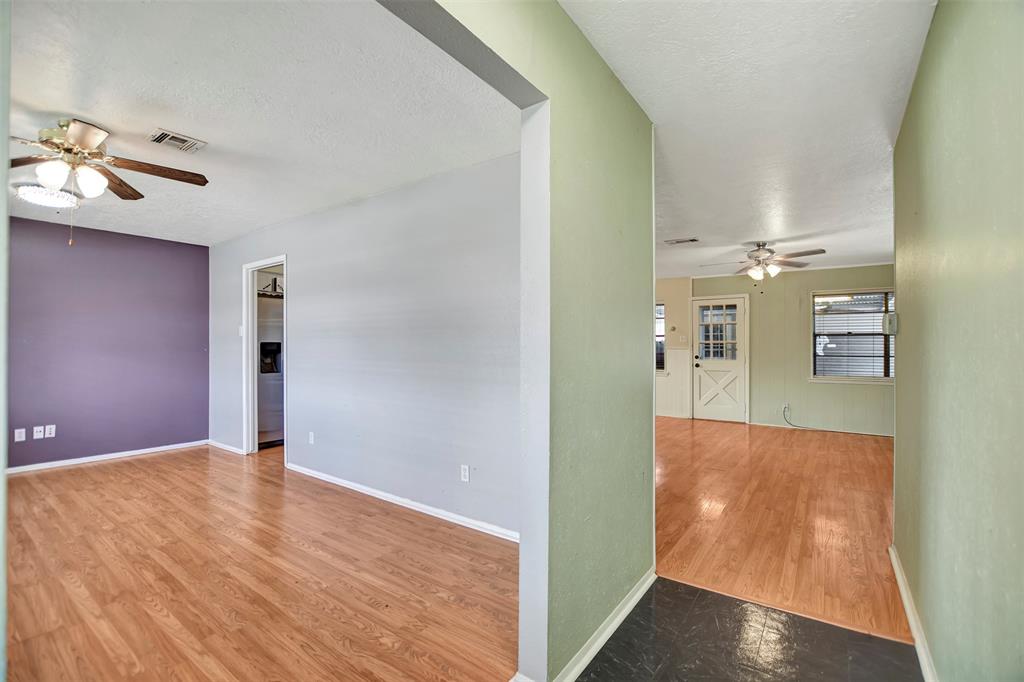 4001 Luella Ave, DEER PARK, TX 77536