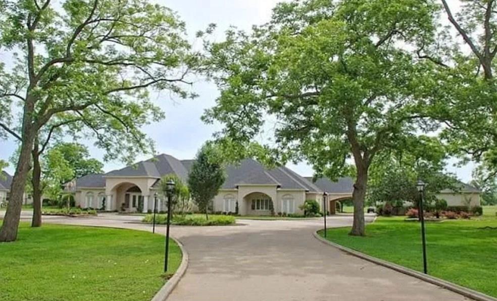 4002 River Forest Dr, RICHMOND, TX 77406