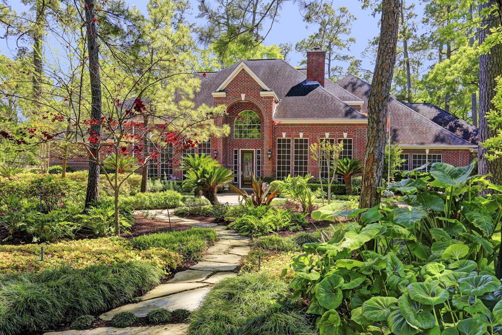 2 Pine Tree Ln, HOUSTON, TX 77024