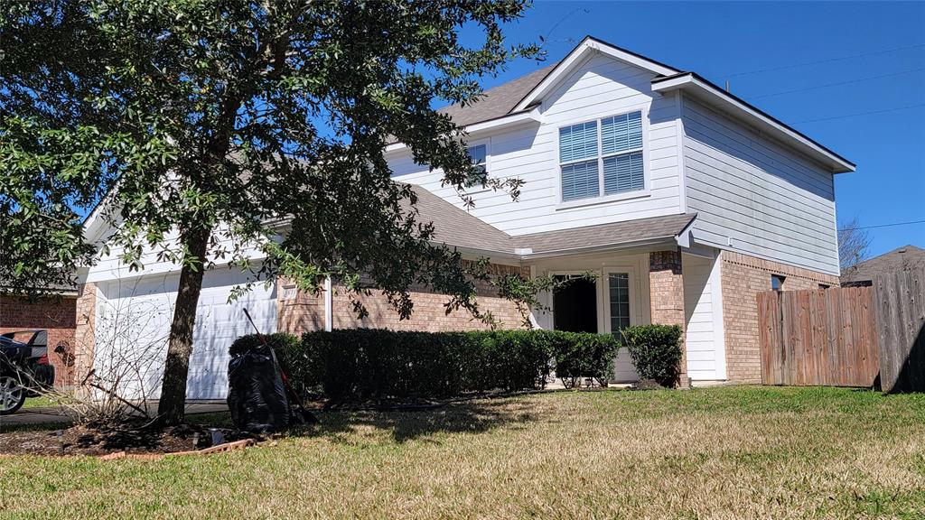 6631 Colonial Rose Ln, ROSENBERG, TX 77469