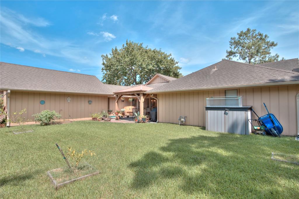 2702 S Pine Hill Dr, PEARLAND, TX 77581