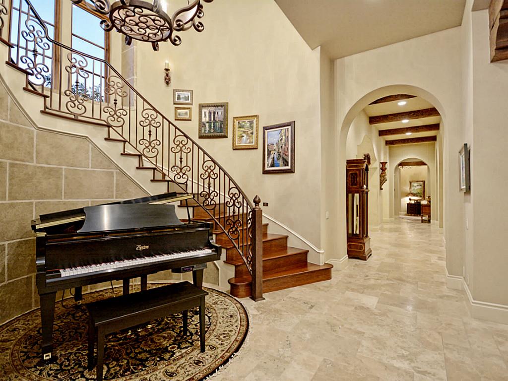 1025 Marly Way, AUSTIN, TX 78733