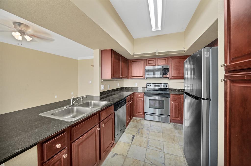 7575 Kirby Dr Apt 2320, HOUSTON, TX 77030