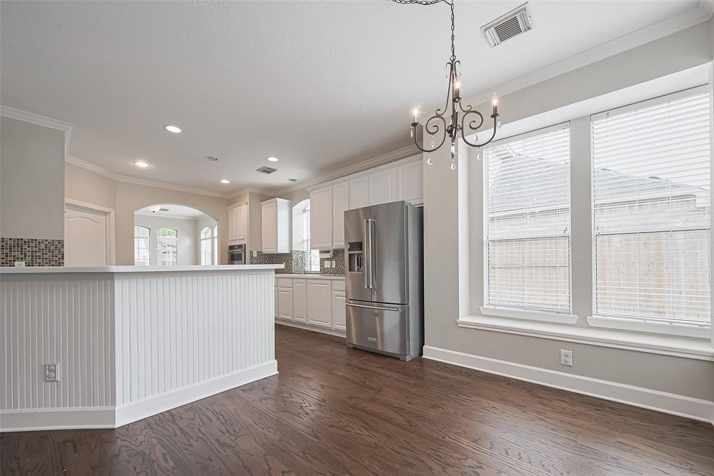 223 Owens Park Dr, Houston, TX 77094