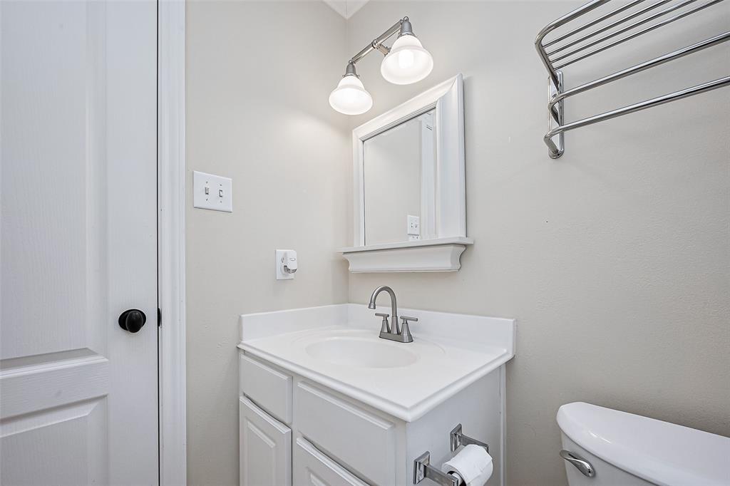 223 Owens Park Dr, Houston, TX 77094