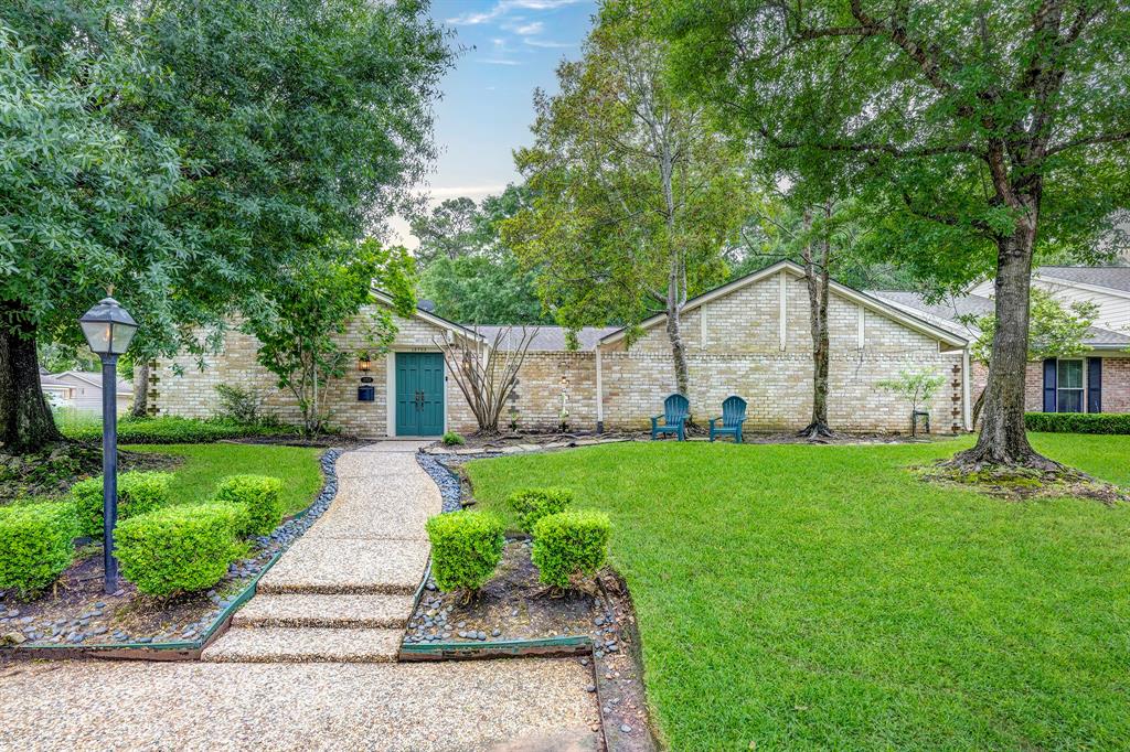 13703 Queensbury Ln, HOUSTON, TX 77079