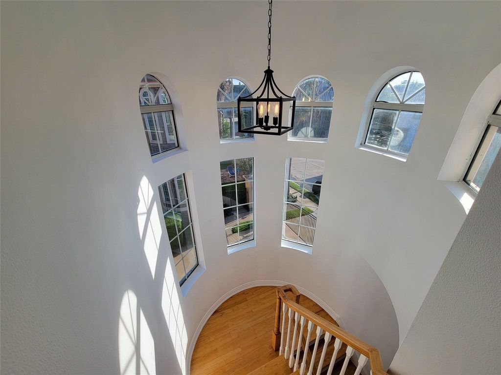 2309 Potomac Dr, HOUSTON, TX 77057