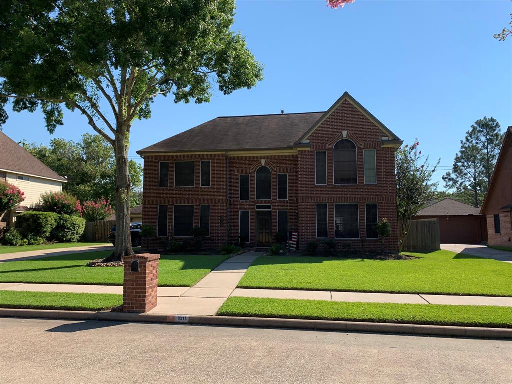 1611 Falcon Ridge Blvd, FRIENDSWOOD, TX 77546