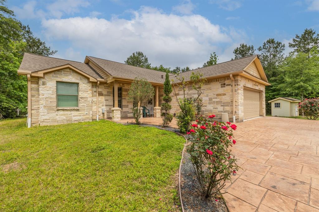 9945 N Walker Rd, CLEVELAND, TX 77328