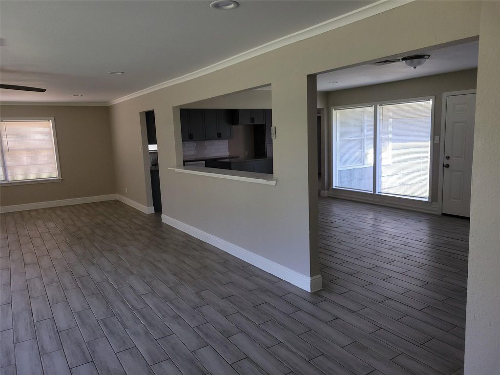 7803 Broadview Dr, HOUSTON, TX 77061