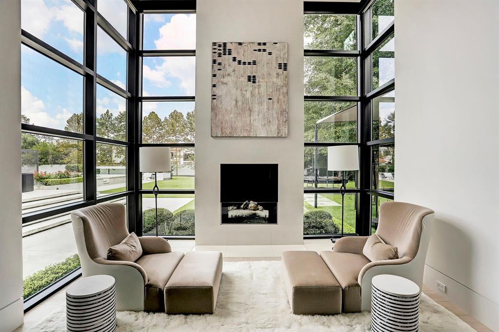 9030 Sandringham Dr, HOUSTON, TX 77024