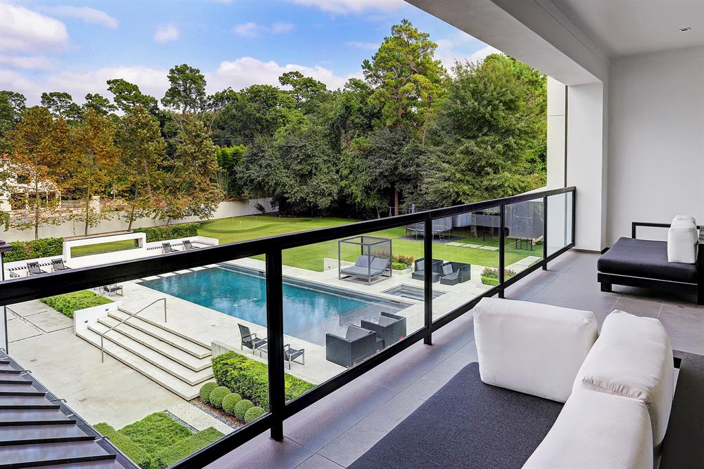 9030 Sandringham Dr, HOUSTON, TX 77024