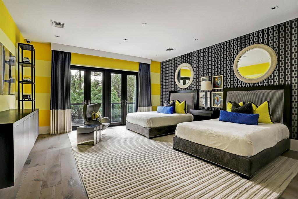 9030 Sandringham Dr, HOUSTON, TX 77024