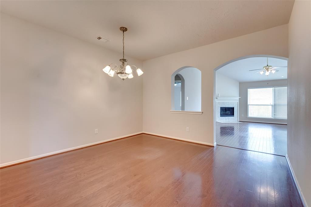 3902 Teal Run Meadows Dr, FRESNO, TX 77545